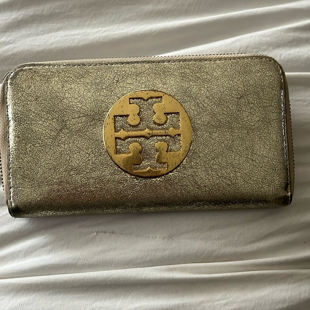 Tory Burch Wallet